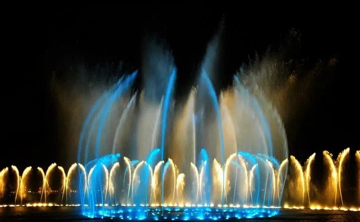 3D Digital Swinging Fountain